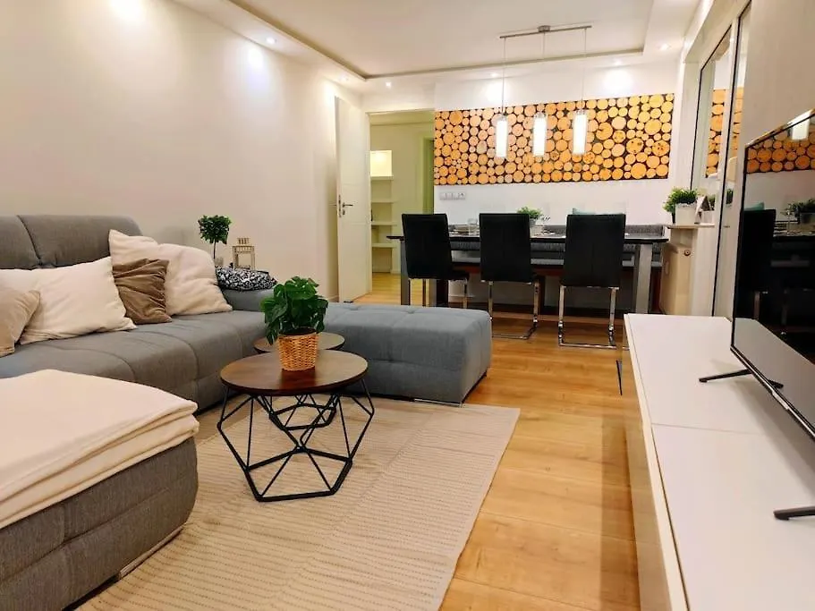 Apartment Ferienwohnung Wohlfuehlen Mit Weitblick Stuttgart Deutschland